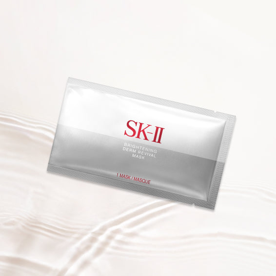 Hydrate to brighten and reduce the appearance of dull skin